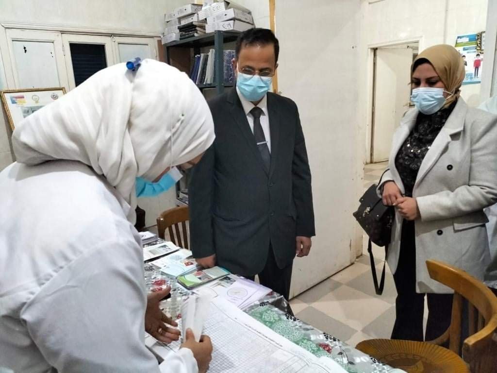 وكيل وزارة الصحة بالمنوفية يتابع أعمال انطلاق شارة بدء حملة "حقك تنظمي"