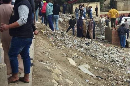 سيدة سقطت بسيارتها في بحر شبين