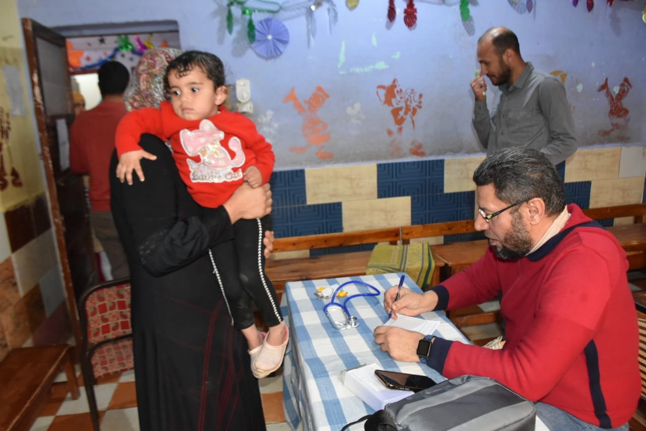 جامعة مدينة السادات تنظم قافلة طبية بالمجان في قرية كفر طه شبرا