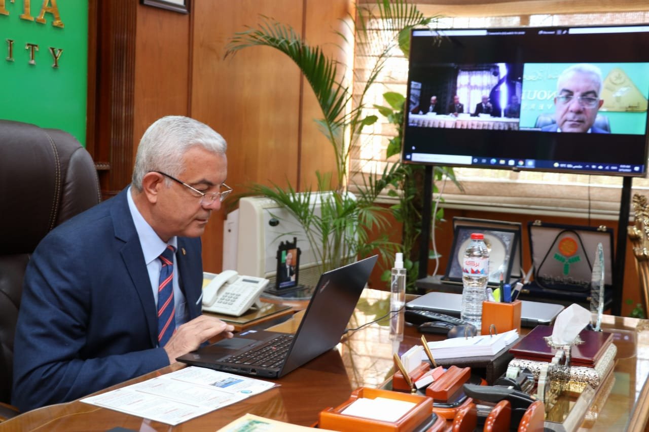 رئيس جامعة المنوفية يفتتح المؤتمر الدولى الرابع لكلية الهندسة بالغردقة