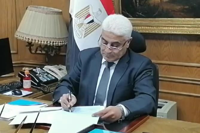 تكليفات رئاسية لصرف المعاشات مبكرا بمناسبة عيدي الفطر المبارك و القيامة المجيد