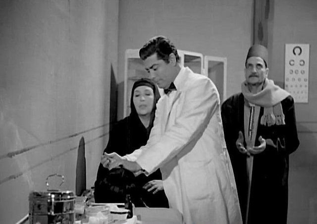 شكري سرحان قنديل أم هاشم