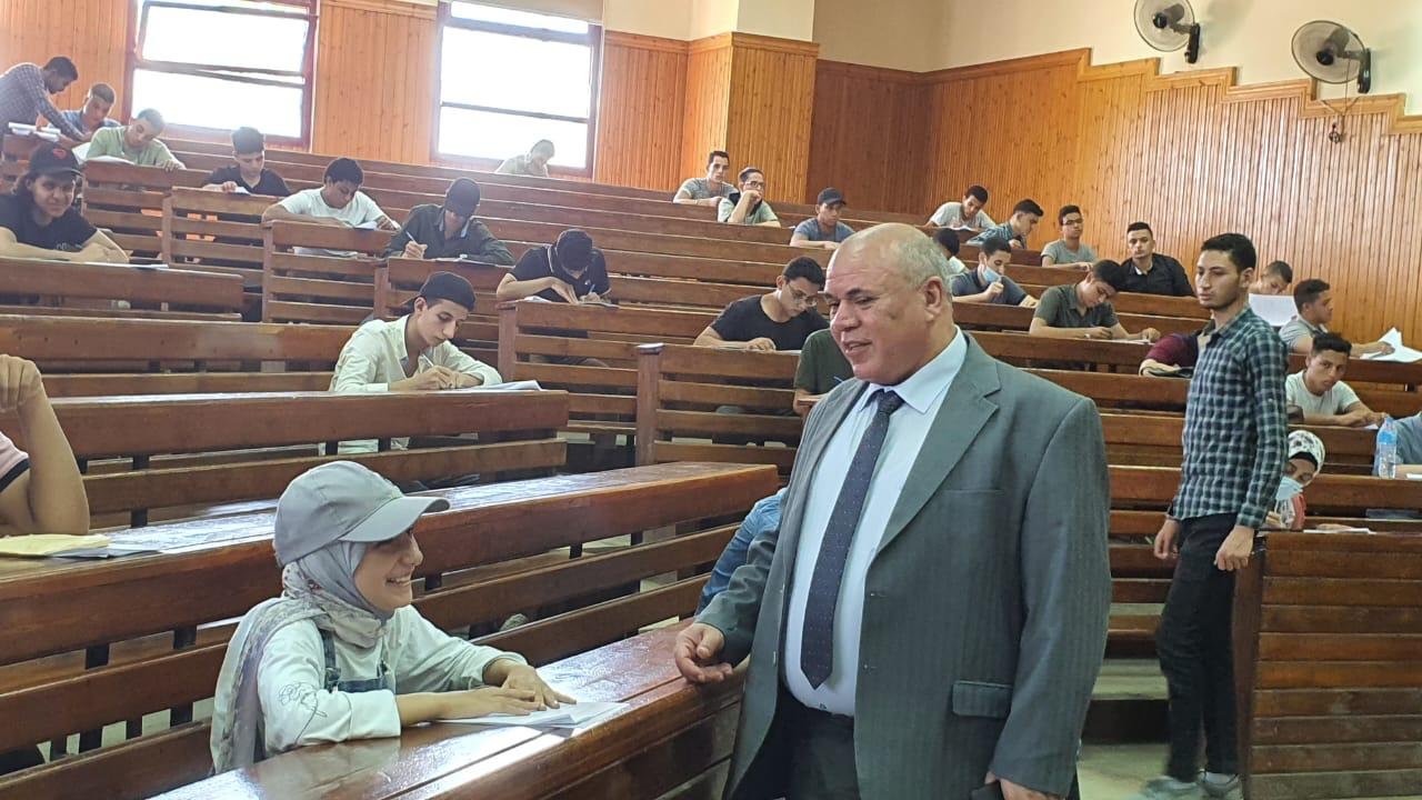 إقبال كثيف من طلاب الثانوية العامة على اختبارات القدرات بجامعة الدلتا التكنولوجية