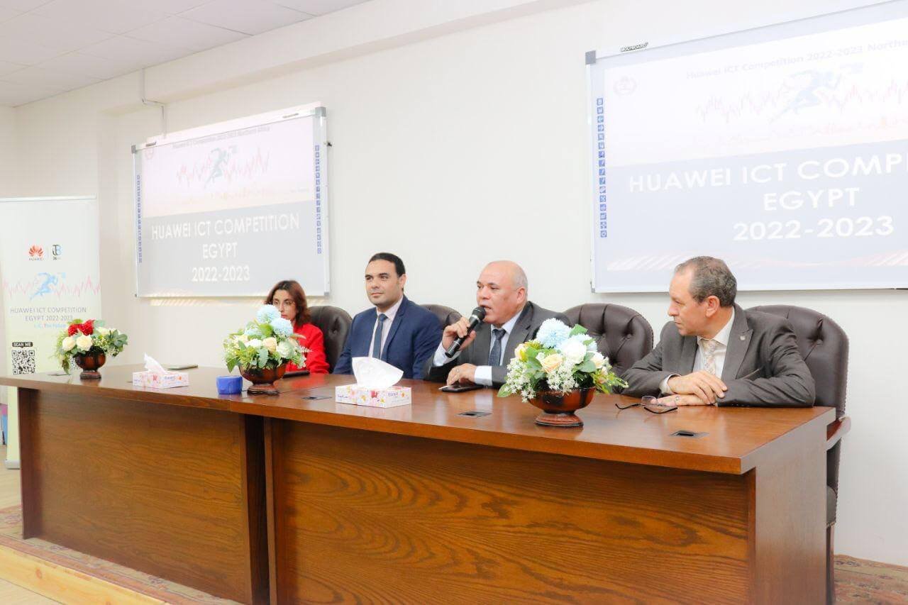 بحث وتعزيز سبل التعاون المشترك بين جامعة الدلتا التكنولوجية وشركة هواوى أكاديمي