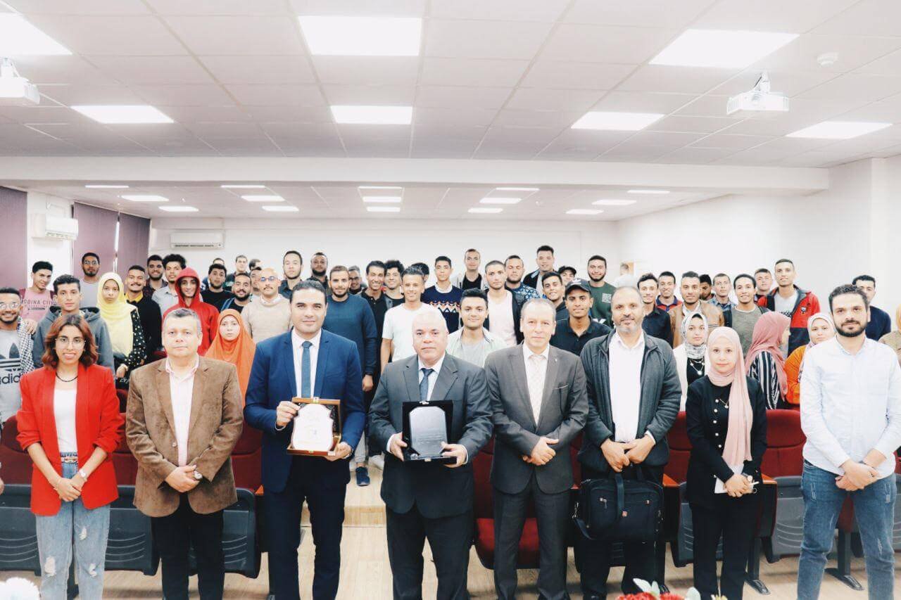 الدكتور عربى السيد كشك رئيس جامعة الدلتا التكنولوجية