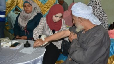 جامعة مدينة السادات تطلق قافلة طبية مجانية في قرية كفر سنجلف الجديدة بالمنوفية