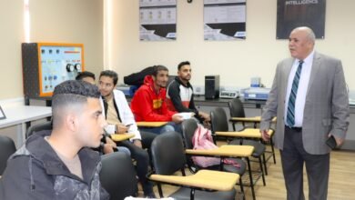 رئيس جامعة الدلتا التكنولوجية يتفقد سير الإختبارات العملية للطلاب