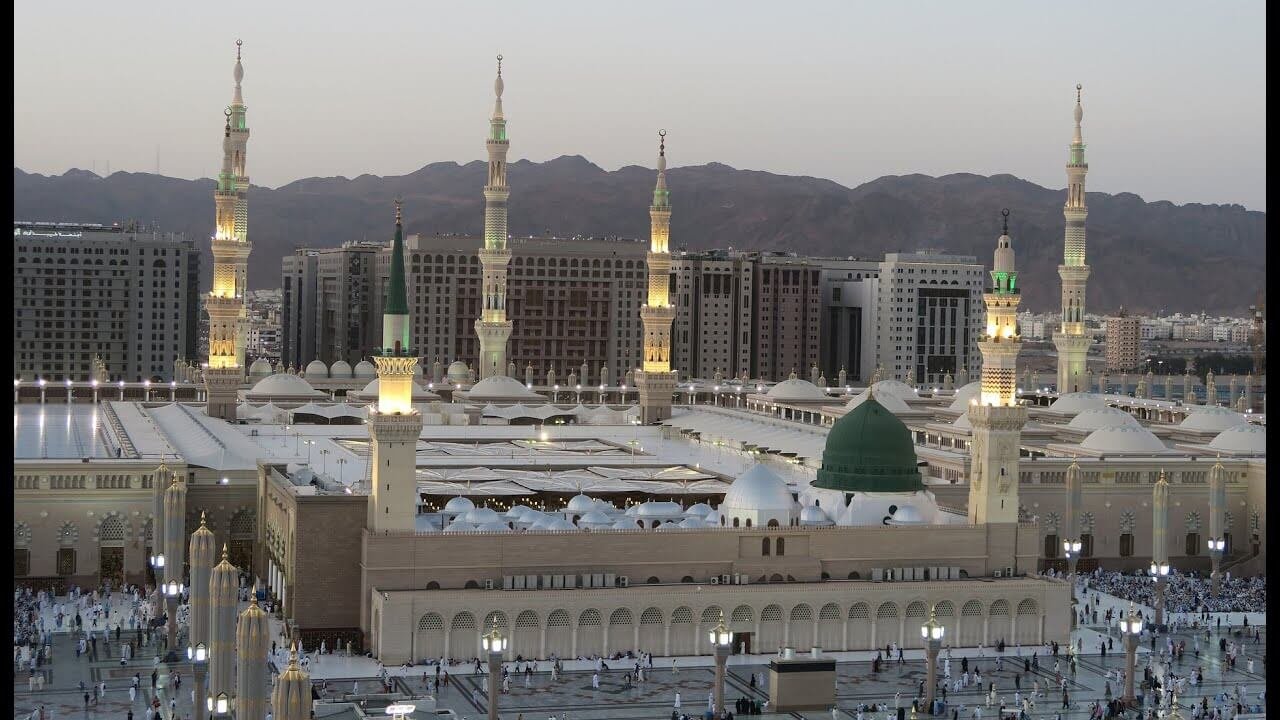 كم تعادل الصلاة في المسجد النبوي جدول أئمة المسجد النبوي اليوم ادعية المسجد النبوي صور المسجد النبوي الدعاء في المسجد النبوي مستجاب فضل الصلاة في المسجد النبوي جدول أئمة المسجد النبوي 1445 دعاء دخول المسجد النبوي 